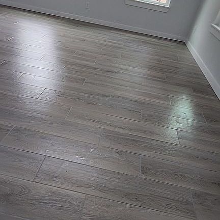 4th image of 652 Apollo Dr