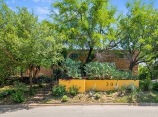 304 E 33rd St APT 8, Austin, TX 78705