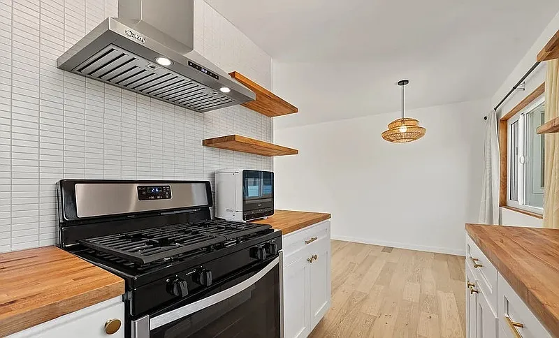 1 bed, 1.0 bath, 640 sqft, $1,750 — Photo 3