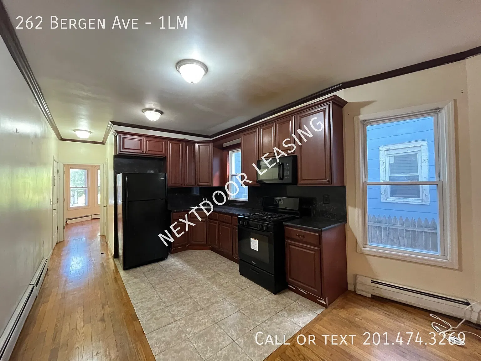 262 Bergen Ave — Photo 3