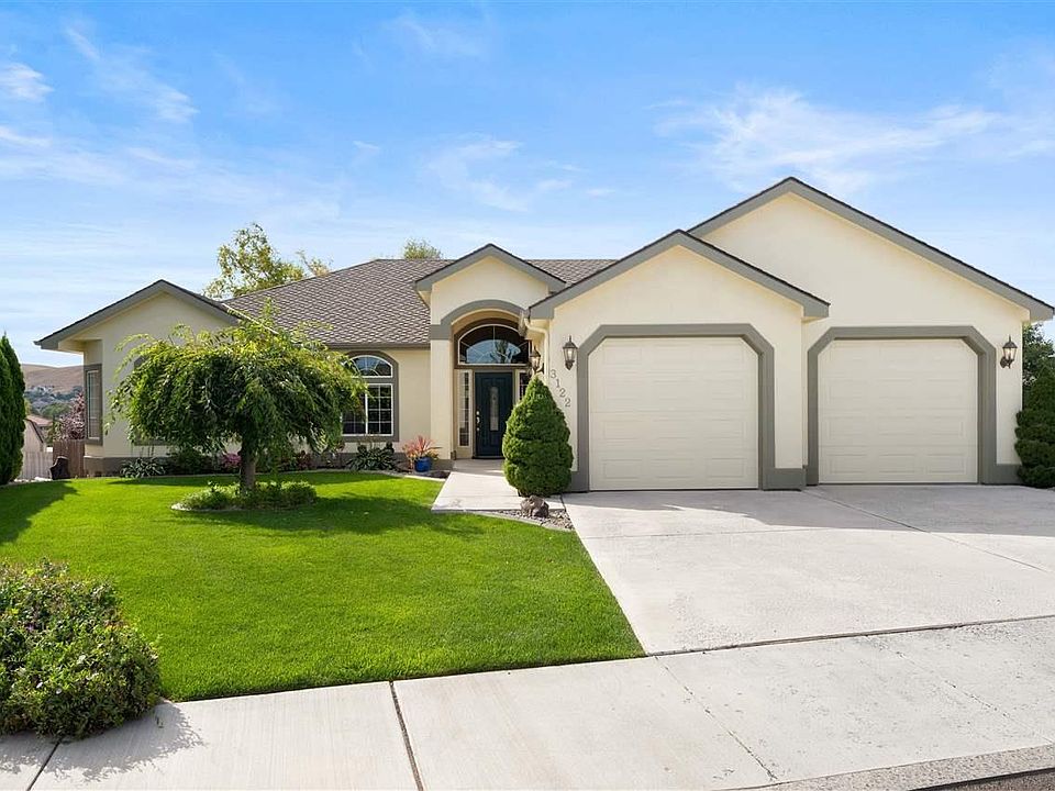 1st image of 3122 W Canyon Lakes Dr