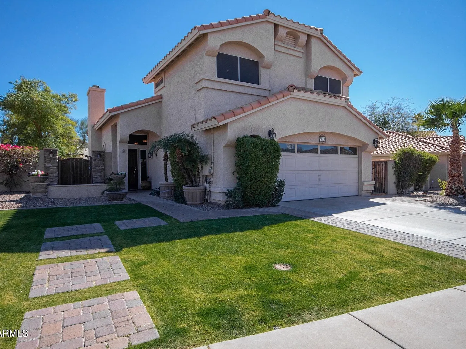 3 bed, 2.5 bath, 1594 sqft, $3,500 — Photo 2