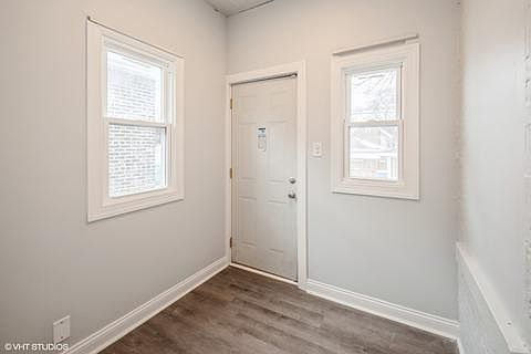 4th image of 8504 S Essex Ave