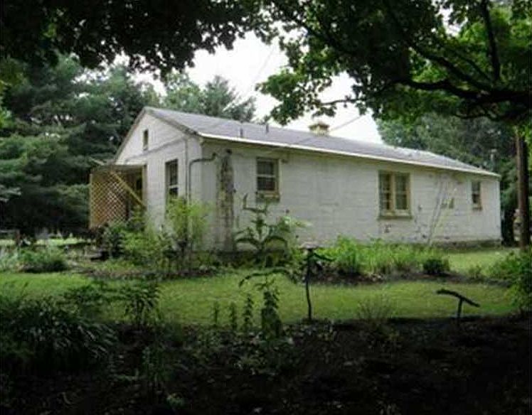 2nd image of 21 Snyder Cir