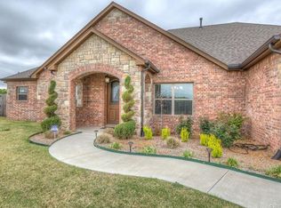 3721 Coventry Ln, Muskogee, OK 74403