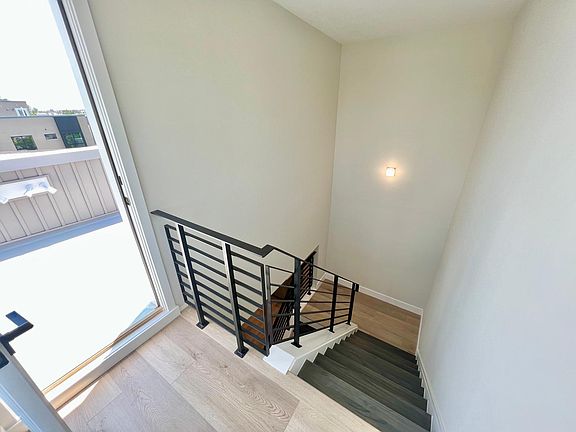 5th image of 626 W Norris St #3R