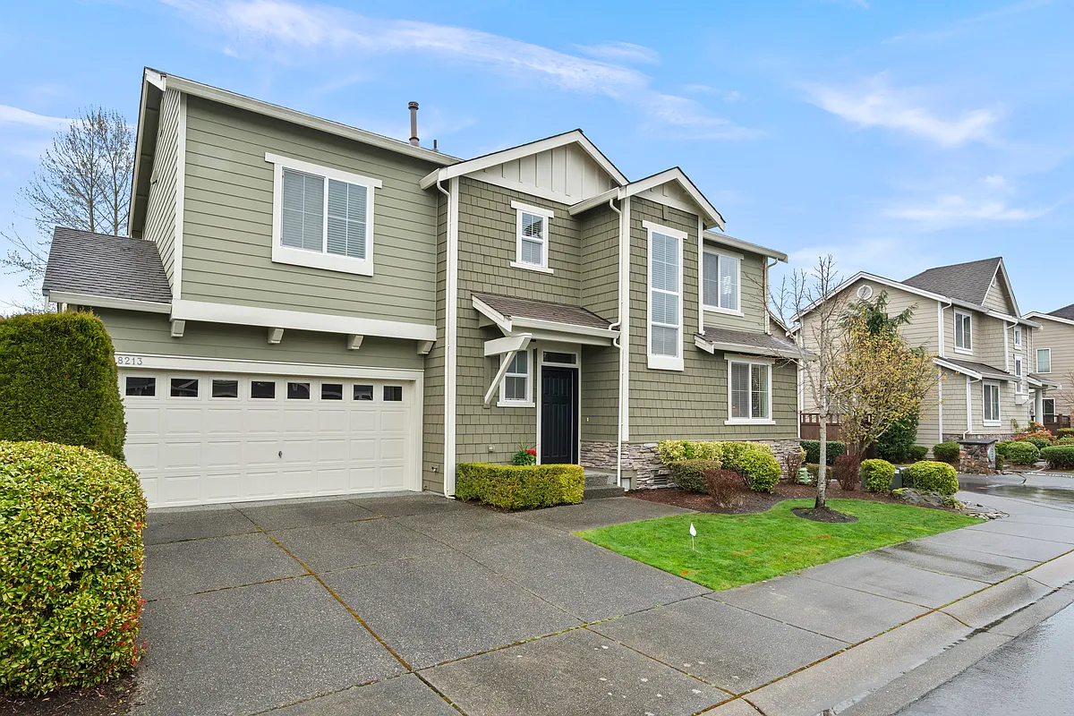Building Photo - 18213 36th Ave SE