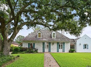 11 Oak Aly, Baton Rouge, LA 70806