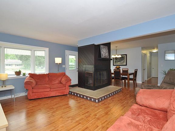 3rd image of 8521 N 63rd St