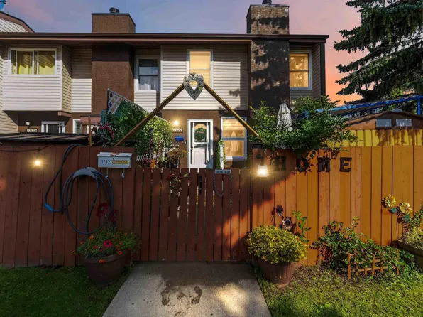 17127 109th St NW, Edmonton, AB T5X 3E2