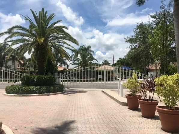 5456 NW 120th Ave, Coral Springs, FL 33076