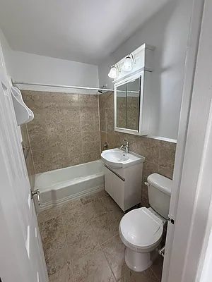 Rented by Oxford Property Group | media 4