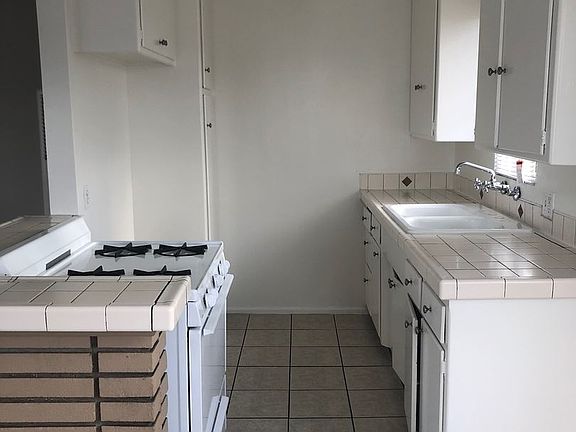3rd image of 6280 Cherry Ave APT 2