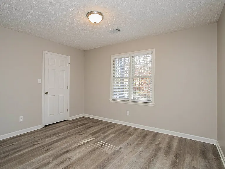 2306 Brafton Ct NW — Photo 15