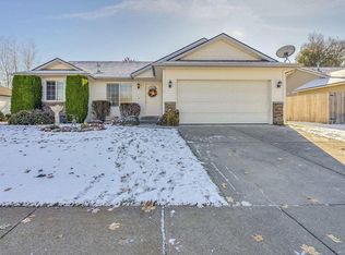 8934 N Torrey Ln, Hayden Lake, ID 83835