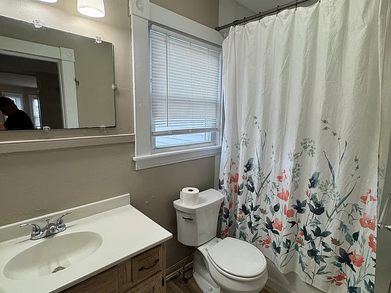 5 Cove Rd #2 — Photo 12
