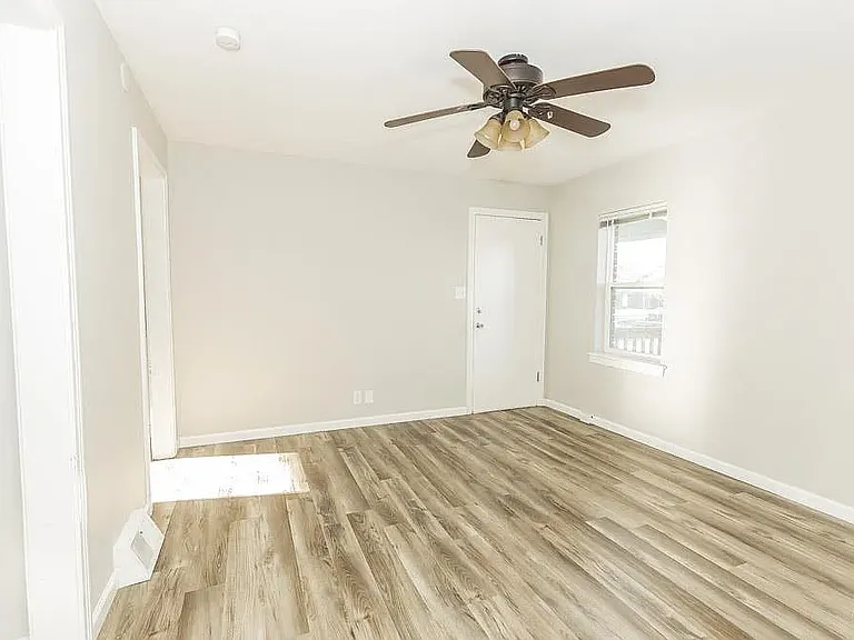 708 Johnstown Ave #3 — Photo 6
