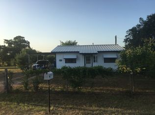 240 Wade St, Tow, TX 78672