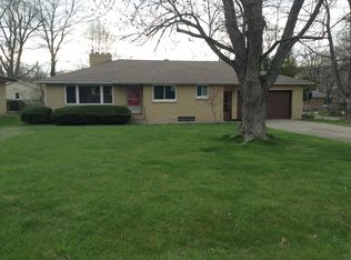 305 N Hawthorne Ave, East Peoria, IL