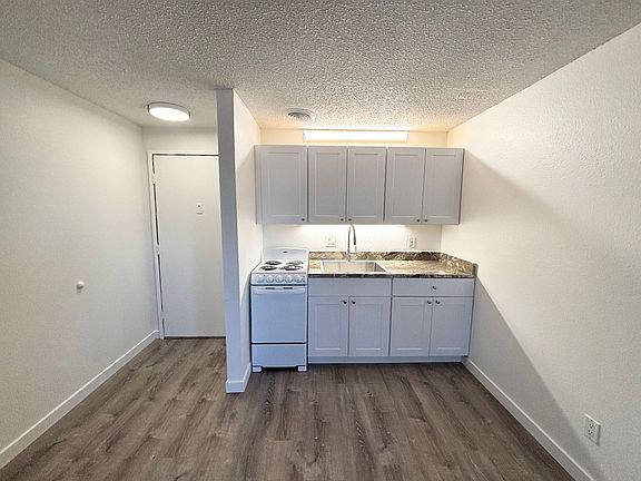 3rd image of 3807-3811 S Water Ave #15
