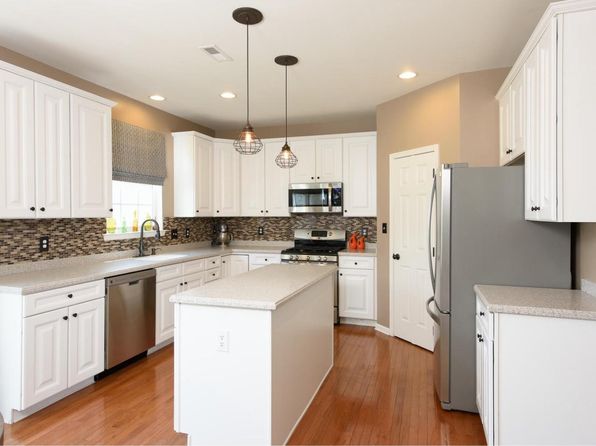 322 Dartmouth Rd