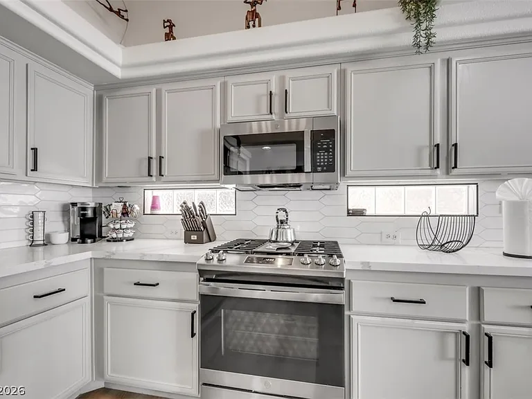 10082 Prairie Dove Ave — Photo 17