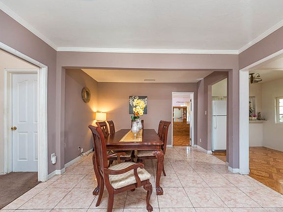 4th image of 7331 Caldus Ave