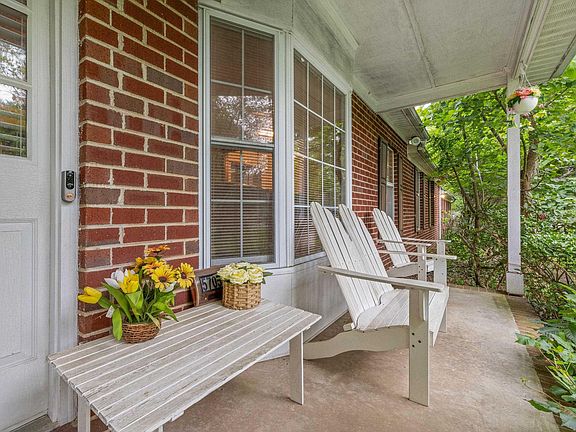 3rd image of 5705 Louisa Rd