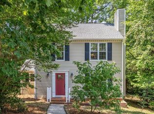 708 Cross Timbers Dr, Durham, NC 27713