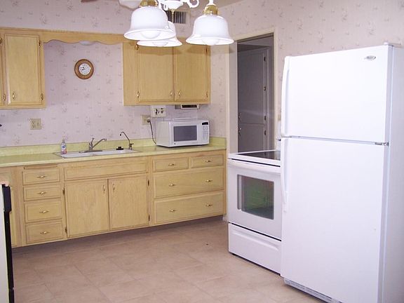 2nd image of 10242 W Desert Hills Dr