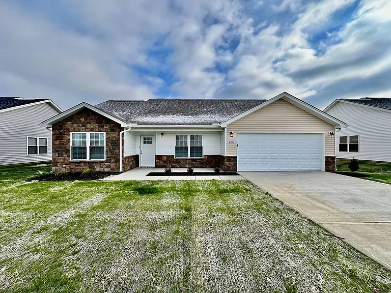 808 Pierson Rd — Photo 5