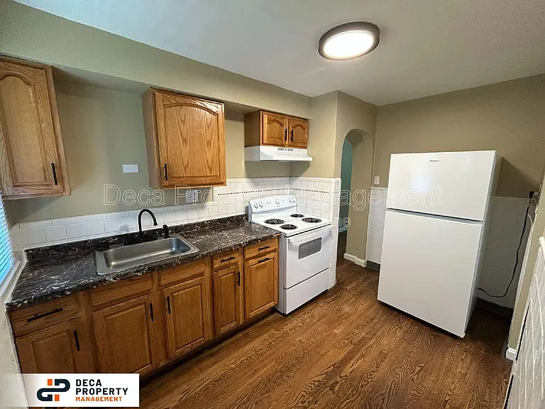 7749 Utica Dr — Photo 6