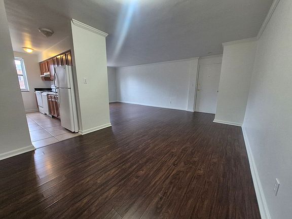 4th image of 5720 Stanton Ave APT 305