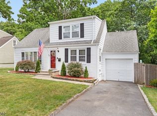 19 Glenview Dr, West Orange Twp., NJ 07052