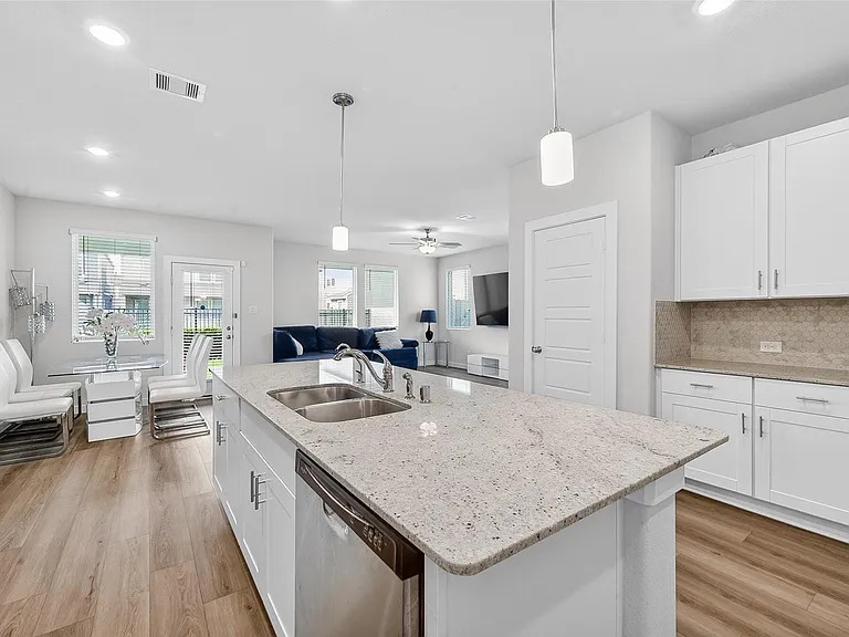 14839 Slow River Ave — Photo 19