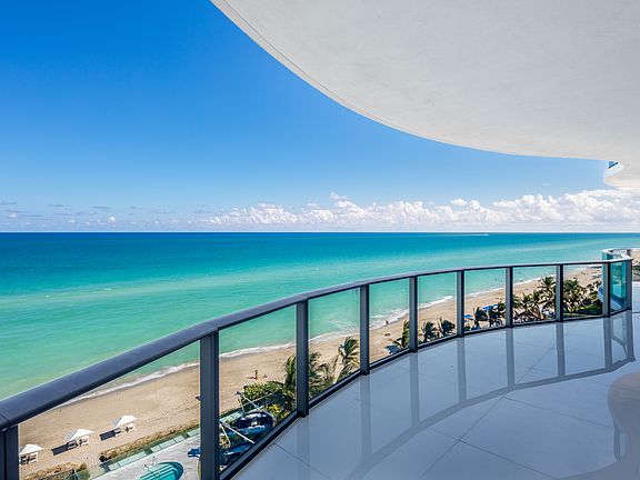 5th image of 19575 Collins Ave Unit 8
