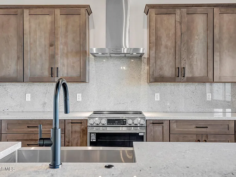 750 S Grant Woods Pkwy — Photo 9