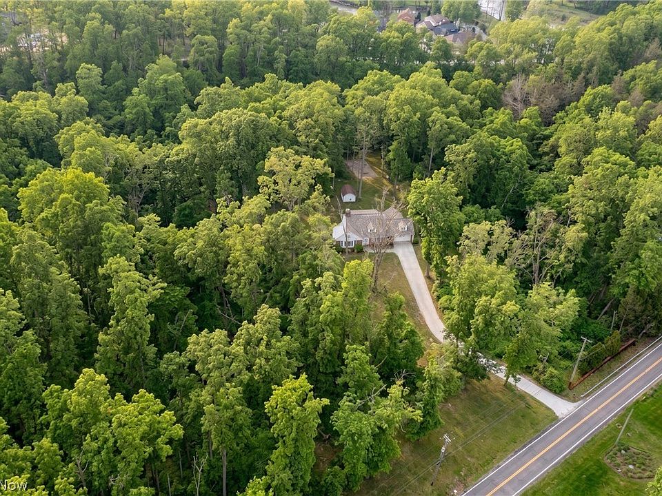 1st image of 389 Bentleyville Rd