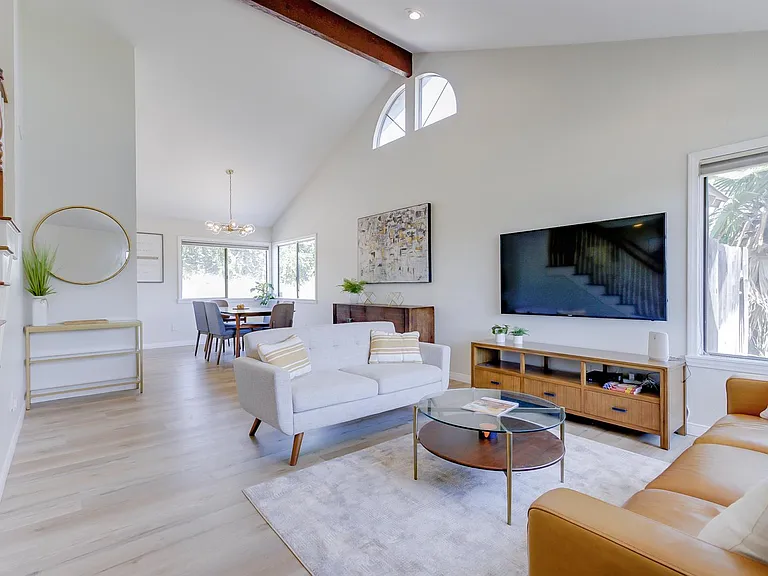 25425 Mandarin Ct — Photo 15