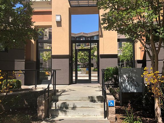 2nd image of 19503 Stevens Creek Blvd Suite 125