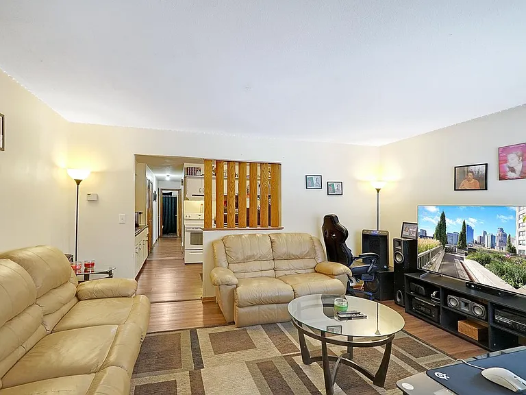 7005 Dutton Ave — Photo 14