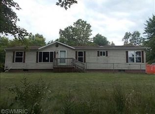 3332 102nd Ave, Gobles, MI 49055