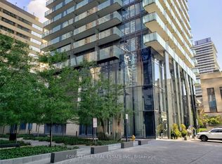 1080 Bay St #4902, Toronto, ON M5S 0A5