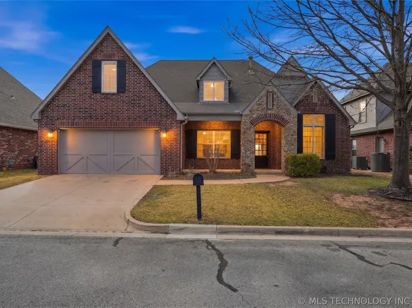 9402 S 73rd East Ave, Tulsa, OK 74133