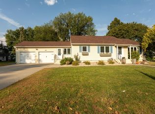 401 1st St E, Chokio, MN 56221