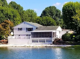 3812 S Roselawn Ct, Marion, IN 46953