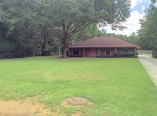 6733 Juniper Dr, Zachary, LA 70812
