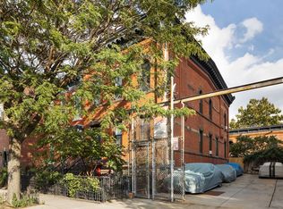 68 Stanhope St #1, Brooklyn, NY 11221