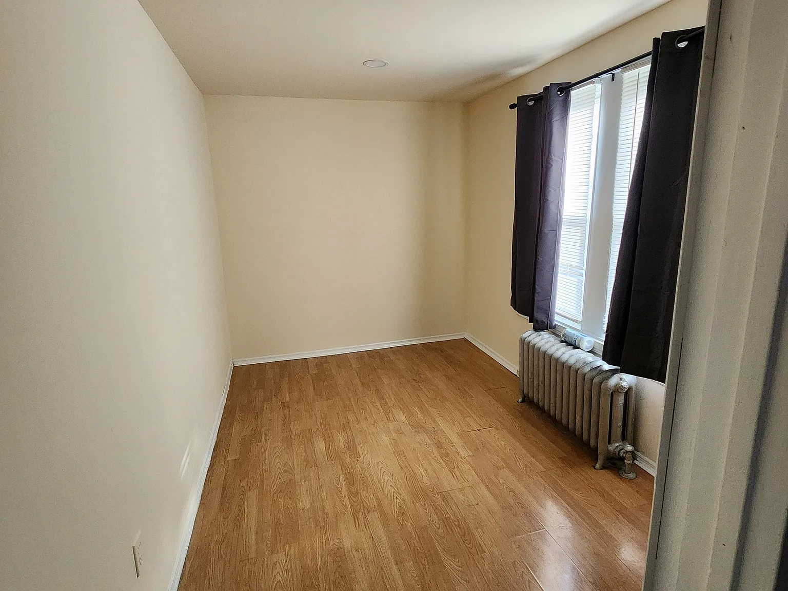 1 bed, 750 sqft, $945 — Photo 3