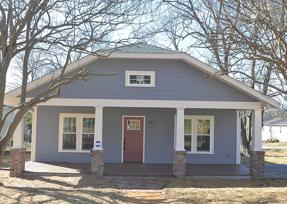 Front with new red door!